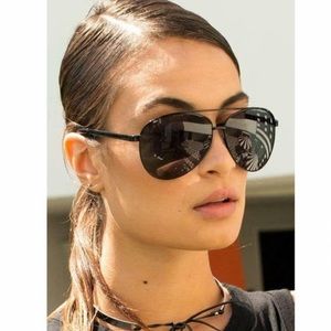 Quay Australia Black Smoke Vivienne Aviator sunglasses